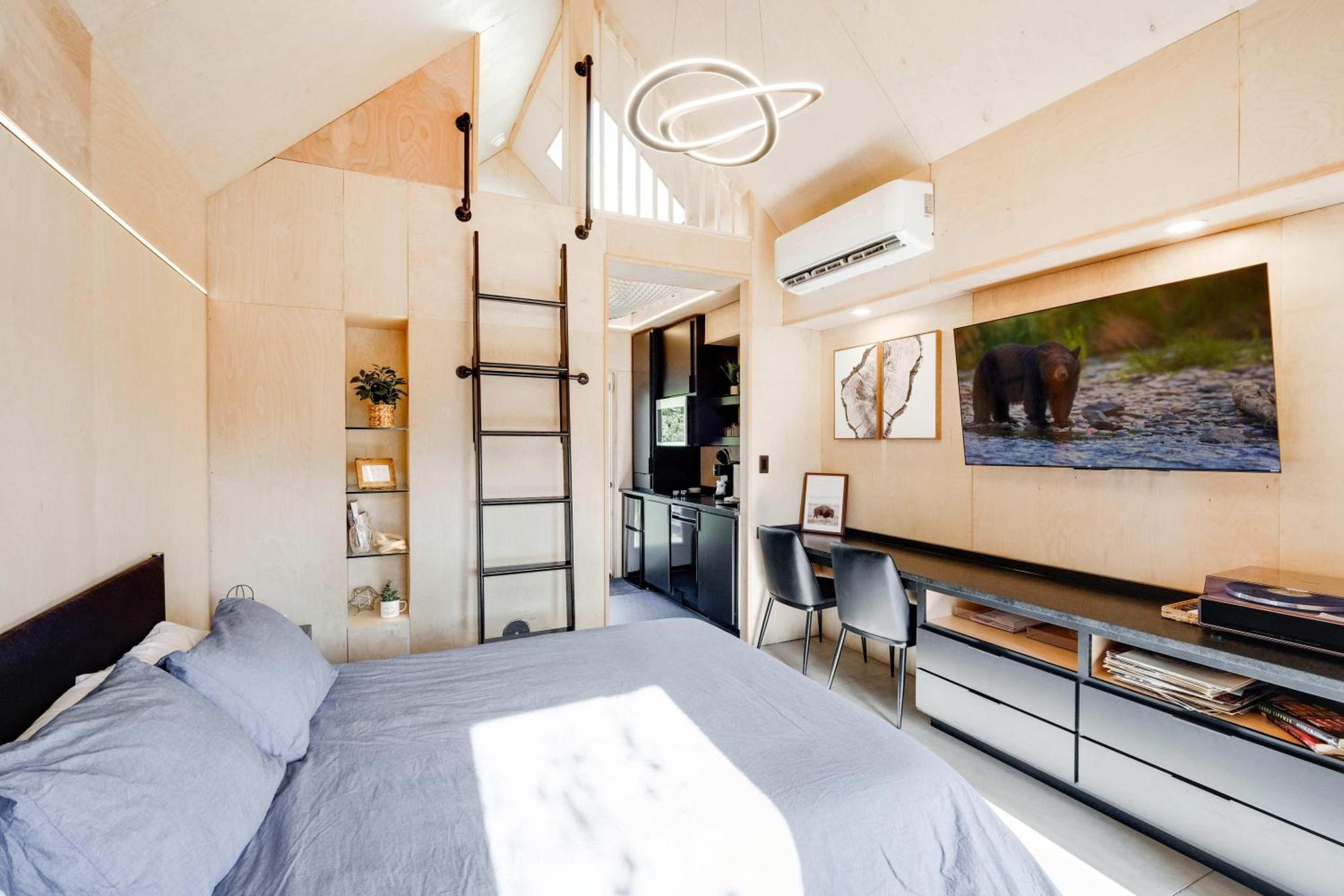 Bunkies- The Hold Villa Ottawa Dış mekan fotoğraf